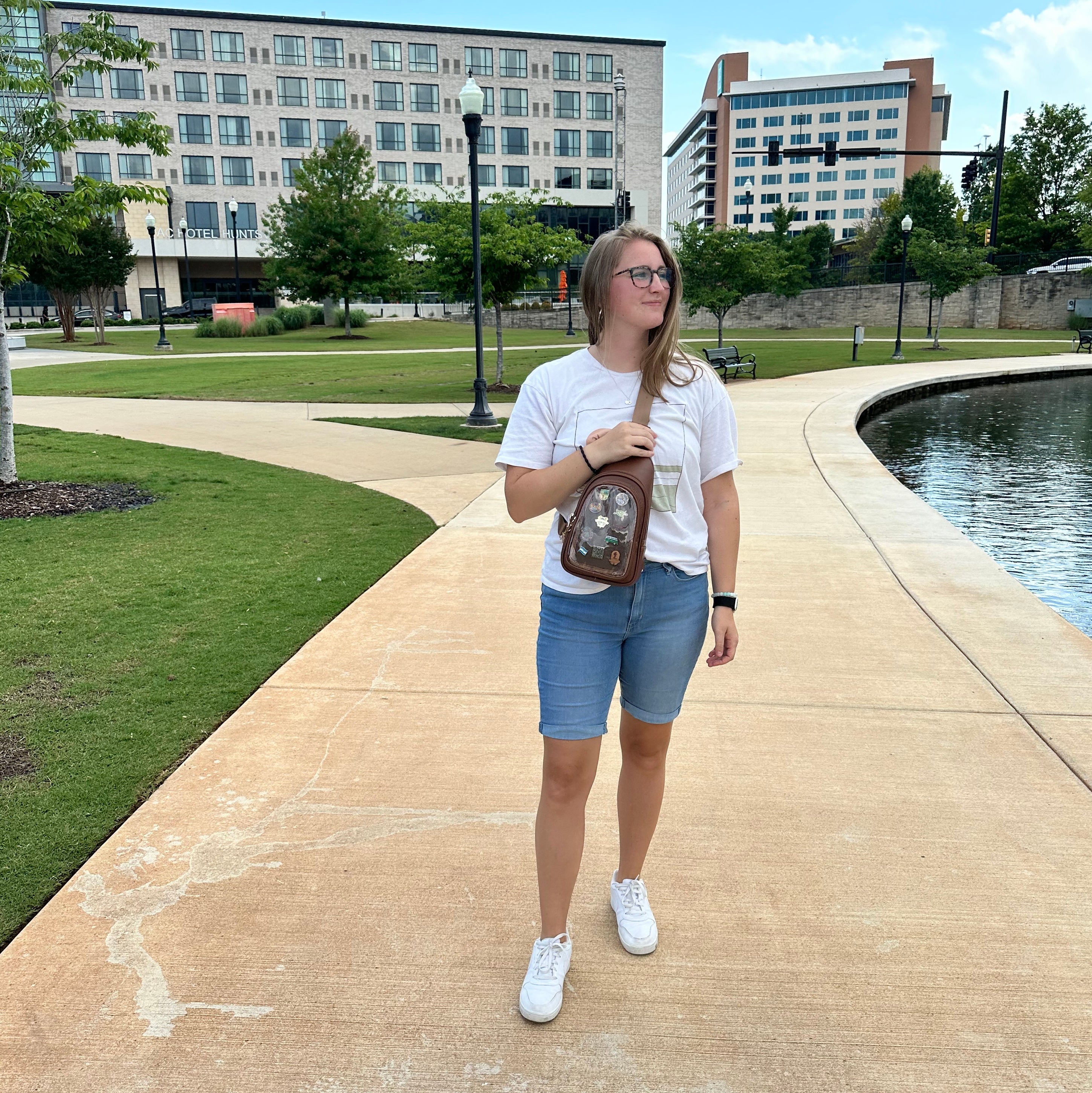 Lapelling ITA Crossbody Bag Brown